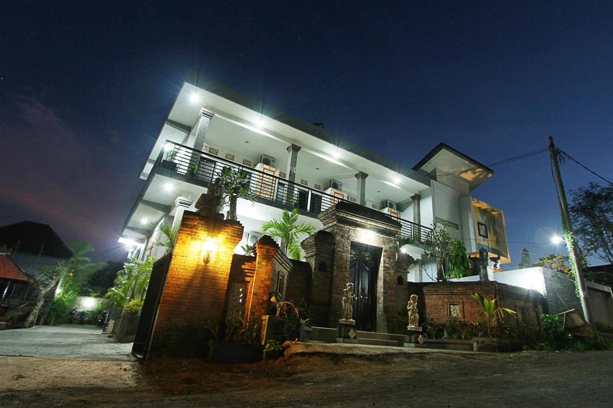 Reddoorz Near Stadion Kompyang Sujana Bali Denpasar Exteriör bild