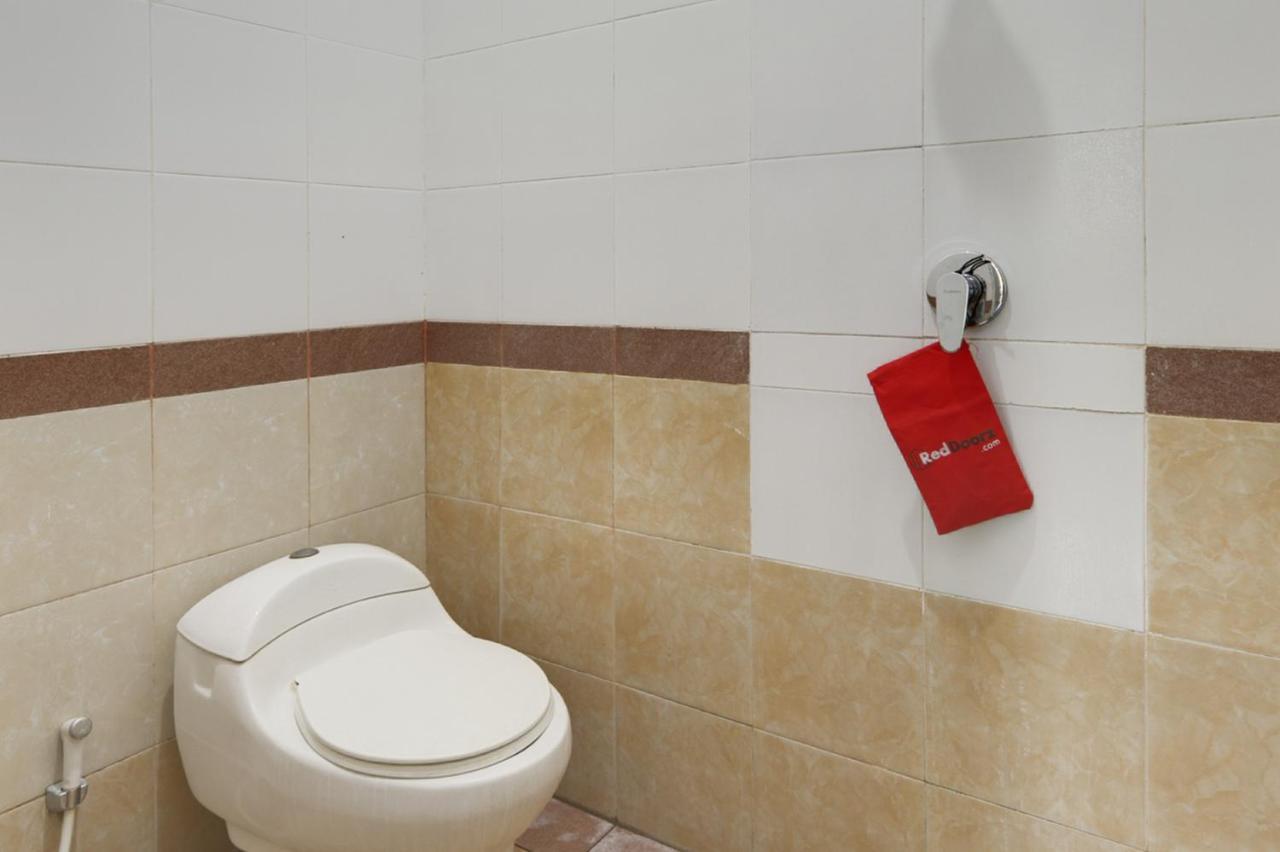 Reddoorz Near Stadion Kompyang Sujana Bali Denpasar Exteriör bild